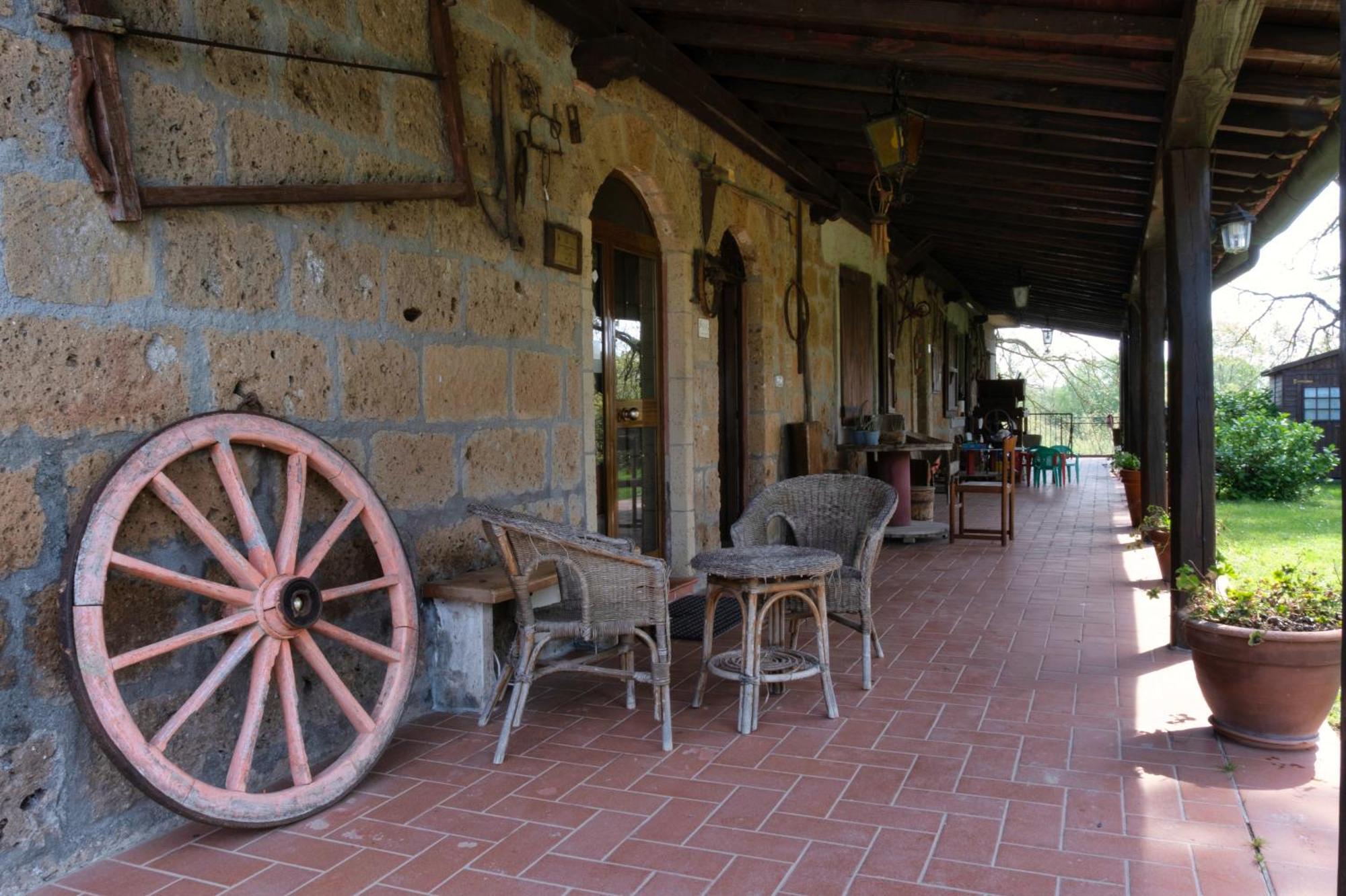 Bio Agriturismo Aia Del Tufo سورانو المظهر الخارجي الصورة